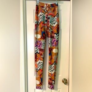 Printed zip front Legging